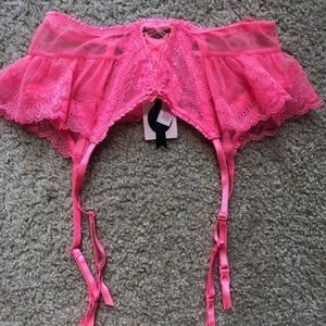 Victoria’s Secret Sexy Lace Garter in Pink